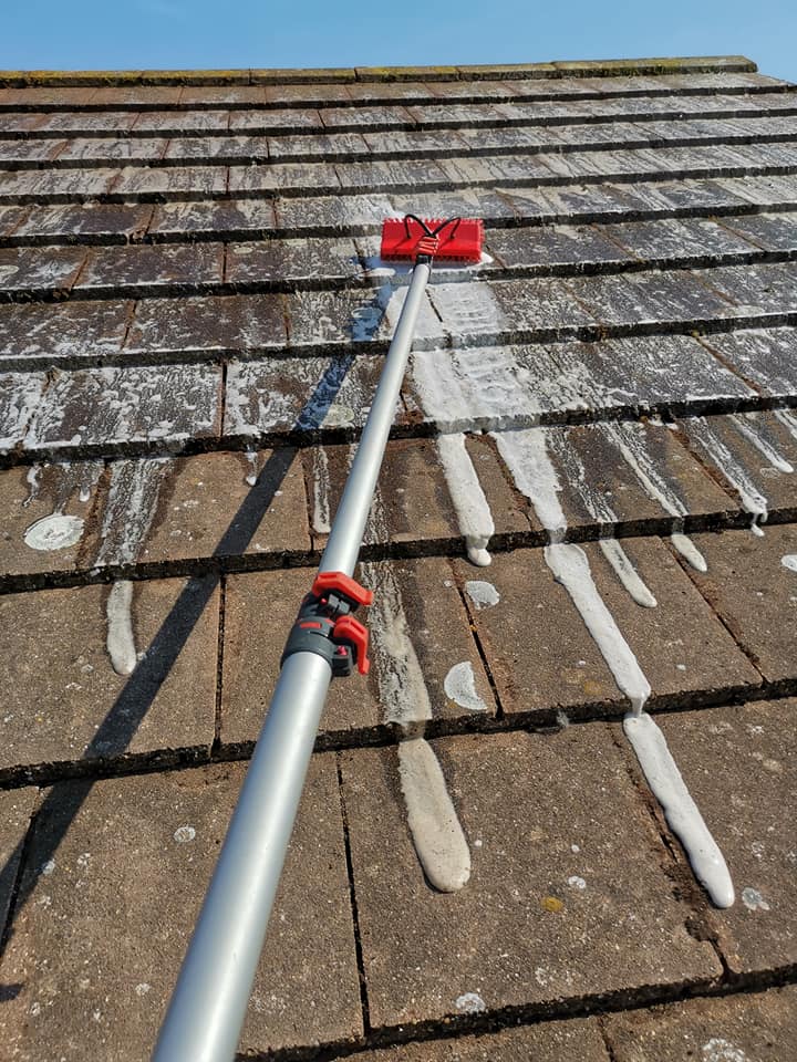 Cleaning Cedar Shingles
